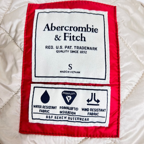 Abercrombie & Fitch Bomber-style Primaloft‎ Quilted Hooded Wind resistant Jacket - Picture 6 of 16
